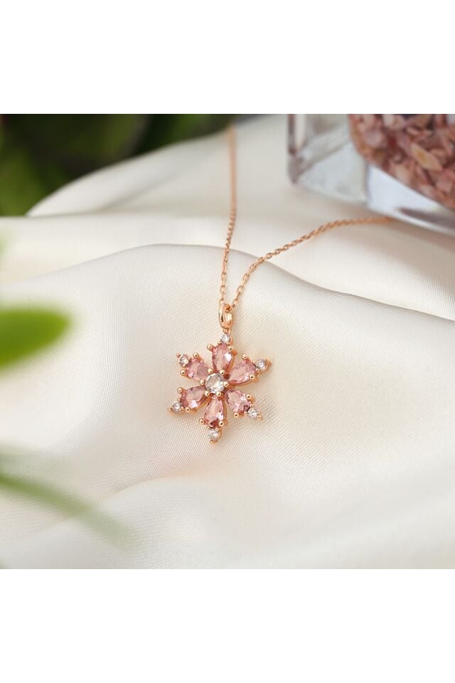 925 Ayar Gümüş Zincirli Pembe Taşli Rose Kaplama Lotus Kamelya Çiçeği Kolye